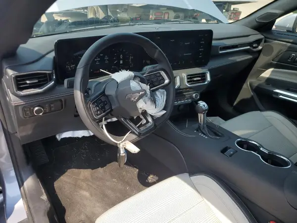 1FA6P8CF3S5399566 2025 FORD MUSTANG - Image 8