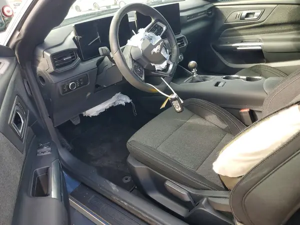 1FA6P8CF3S5412929 2025 FORD MUSTANG - Image 8
