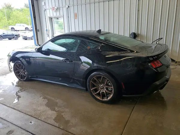 1FA6P8CF3T5399844 2026 FORD MUSTANG - Image 2