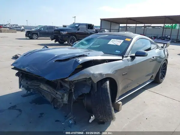 1FA6P8CF4G5206042 2016 FORD MUSTANG - Image 2