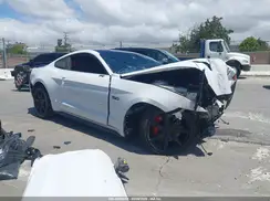 1FA6P8CF4G5215758 2016 FORD MUSTANG