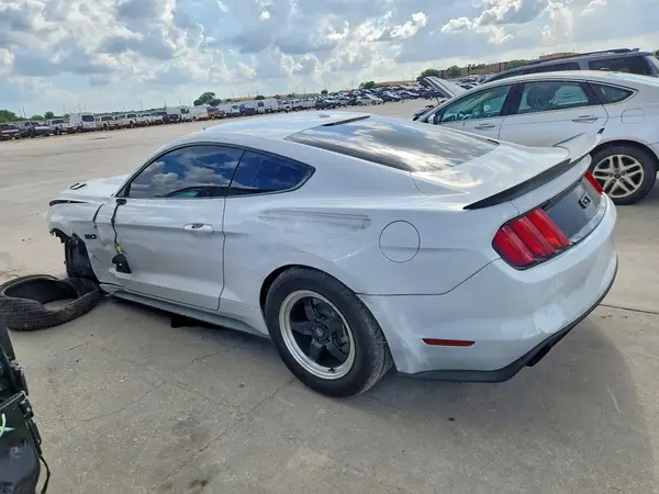 1FA6P8CF4G5261574 2016 FORD MUSTANG - Image 2