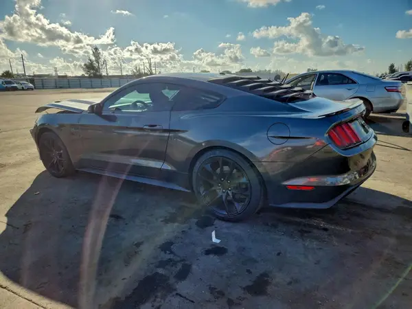 1FA6P8CF4H5257879 2017 FORD MUSTANG - Image 2