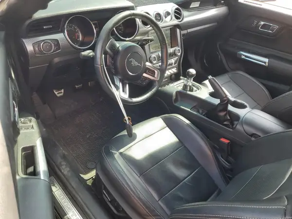1FA6P8CF4H5271541 2017 FORD MUSTANG - Image 8