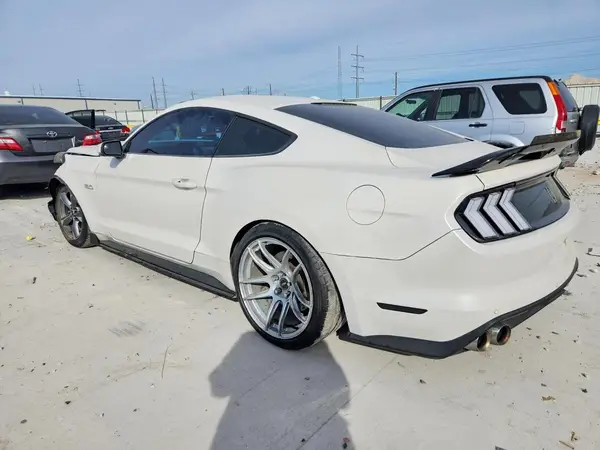 1FA6P8CF4H5271748 2017 FORD MUSTANG - Image 2