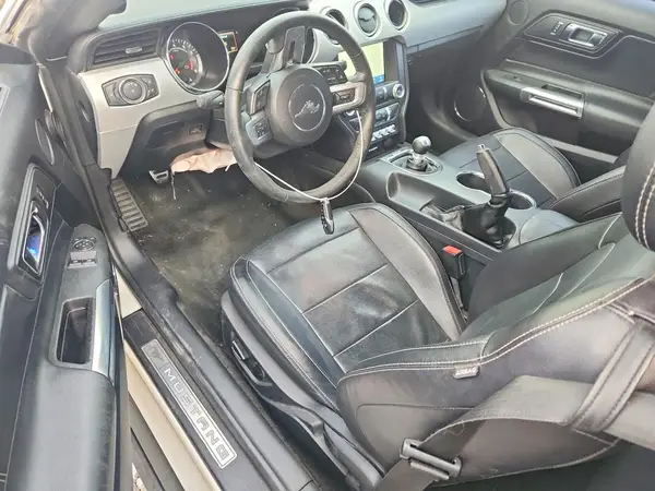 1FA6P8CF4H5271748 2017 FORD MUSTANG - Image 8