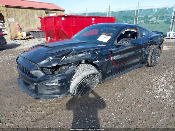 1FA6P8CF4H5320835 2017 FORD MUSTANG - Image 2