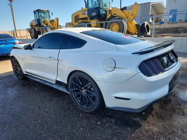 1FA6P8CF4H5330071 2017 FORD MUSTANG - Image 2