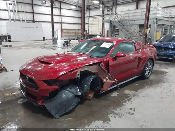 1FA6P8CF4H5330524 2017 FORD MUSTANG - Image 2