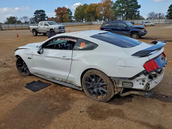 1FA6P8CF4H5339966 2017 FORD MUSTANG - Image 2