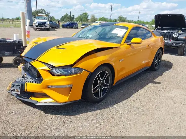 1FA6P8CF4J5110385 2018 FORD MUSTANG - Image 2