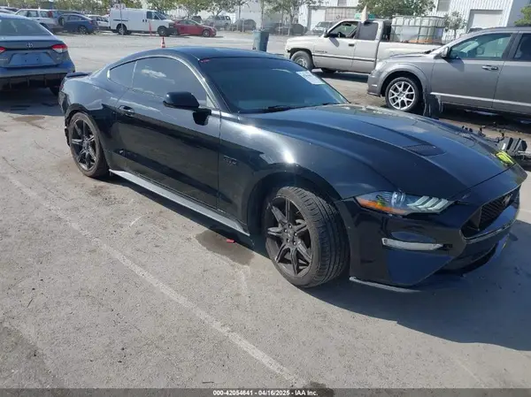 1FA6P8CF4J5138378 2018 FORD MUSTANG - Image 1