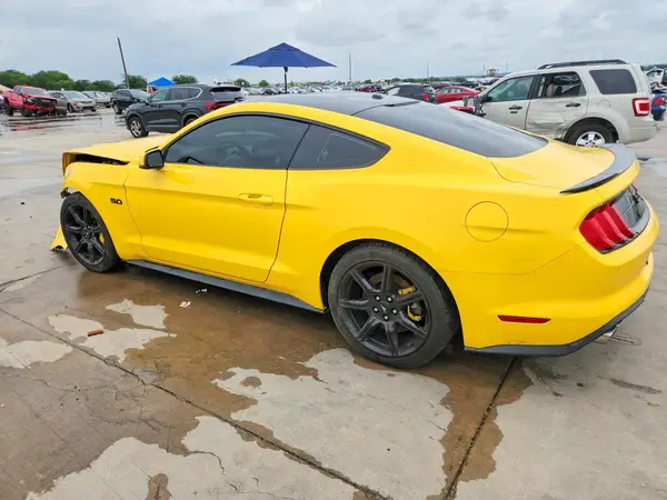 1FA6P8CF4J5157626 2018 FORD MUSTANG - Image 2