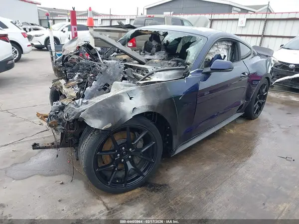 1FA6P8CF4J5184230 2018 FORD MUSTANG - Image 2