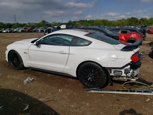 1FA6P8CF4K5132002 2019 FORD MUSTANG - Image 2