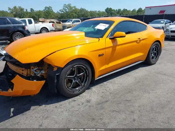 1FA6P8CF4K5135403 2019 FORD MUSTANG - Image 2