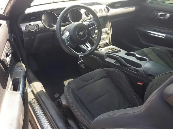 1FA6P8CF4K5174038 2019 FORD MUSTANG - Image 8