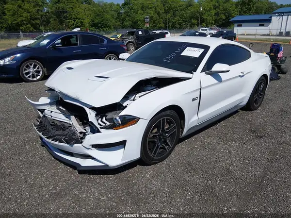 1FA6P8CF4L5135998 2020 FORD MUSTANG - Image 2