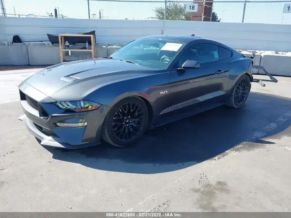 1FA6P8CF4L5158830 2020 FORD MUSTANG - Image 2