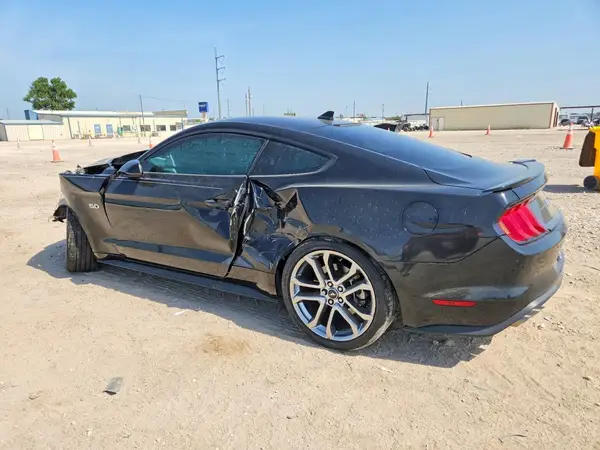 1FA6P8CF4L5187843 2020 FORD MUSTANG - Image 2