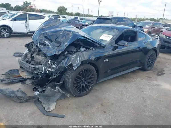 1FA6P8CF4M5120323 2021 FORD MUSTANG - Image 2