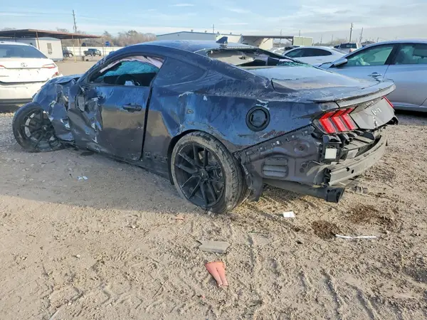 1FA6P8CF4R5424940 2024 FORD MUSTANG - Image 2