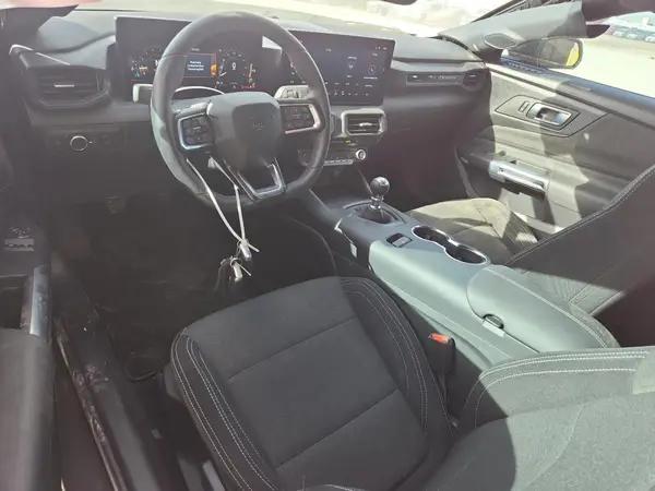 1FA6P8CF4S5401518 2025 FORD MUSTANG - Image 8