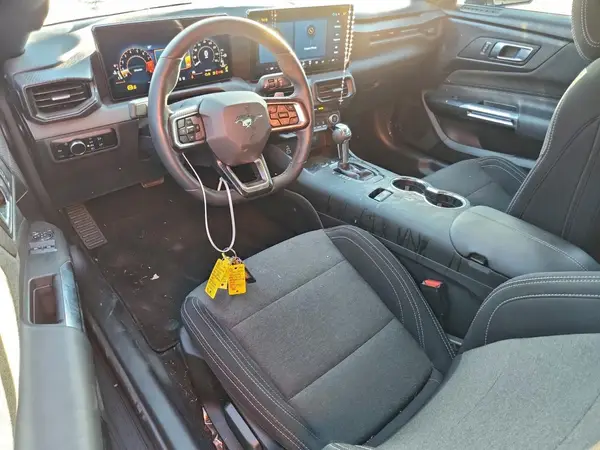 1FA6P8CF4S5407061 2025 FORD MUSTANG - Image 8