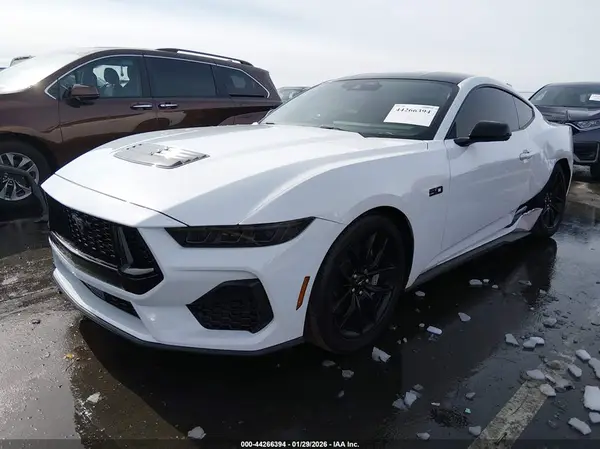 1FA6P8CF4S5413829 2025 FORD MUSTANG - Image 2