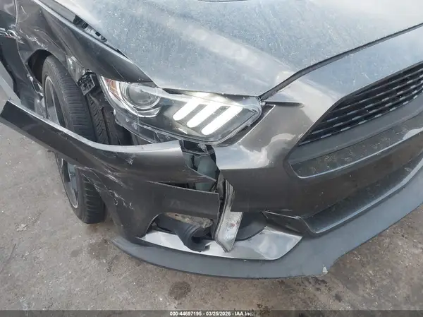 2016 FORD MUSTANG auction photo 6