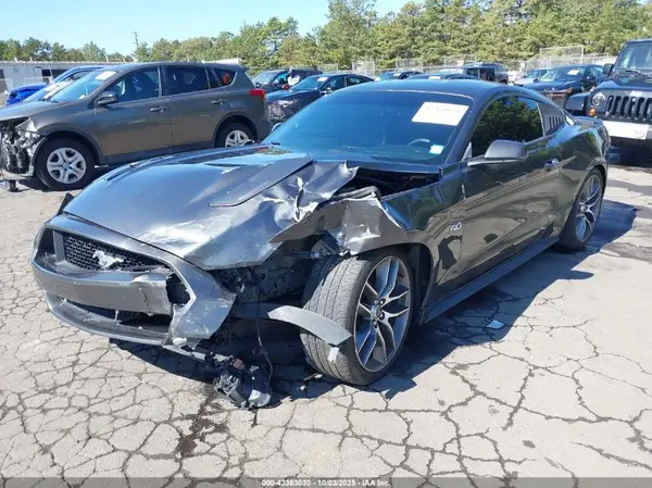 1FA6P8CF5G5333642 2016 FORD MUSTANG - Image 2