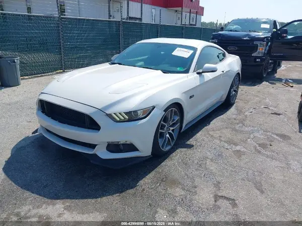 1FA6P8CF5H5208156 2017 FORD MUSTANG - Image 2