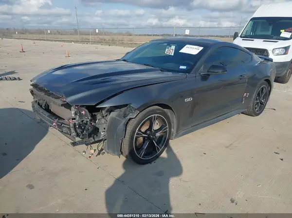 1FA6P8CF5H5239116 2017 FORD MUSTANG - Image 2