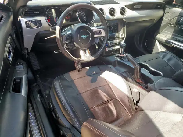 1FA6P8CF5H5247975 2017 FORD MUSTANG - Image 8