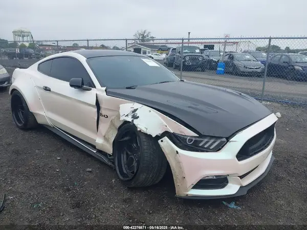 1FA6P8CF5H5248527 2017 FORD MUSTANG - Image 1