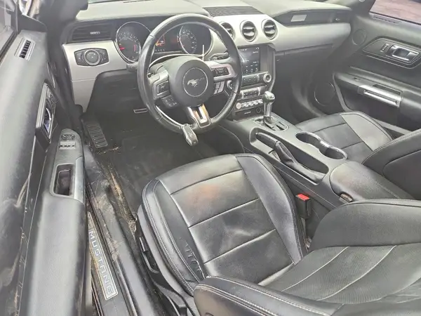 1FA6P8CF5H5258085 2017 FORD MUSTANG - Image 8