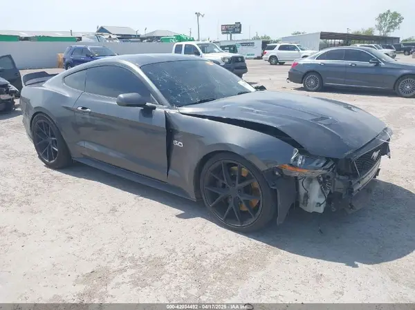 1FA6P8CF5J5114252 2018 FORD MUSTANG - Image 1