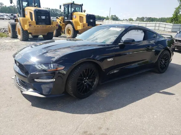1FA6P8CF5J5135182 2018 FORD MUSTANG - Image 1