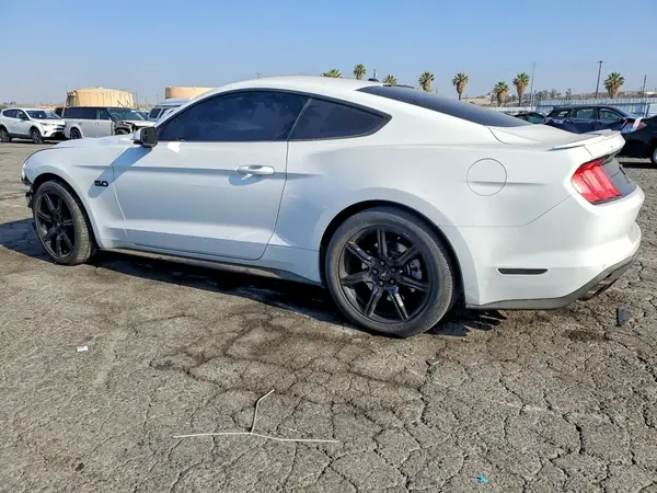 1FA6P8CF5J5156615 2018 FORD MUSTANG - Image 2