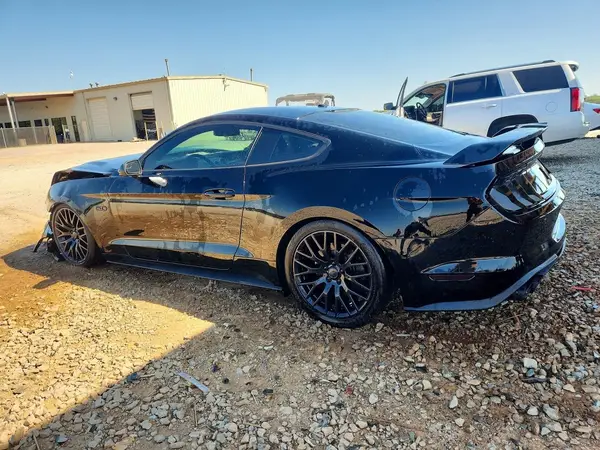 1FA6P8CF5J5178517 2018 FORD MUSTANG - Image 2