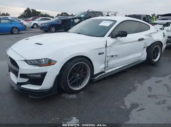 1FA6P8CF5K5114950 2019 FORD MUSTANG - Image 2