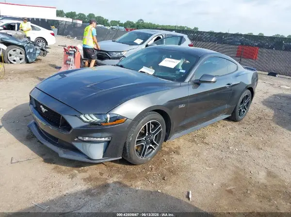 1FA6P8CF5K5168636 2019 FORD MUSTANG - Image 2