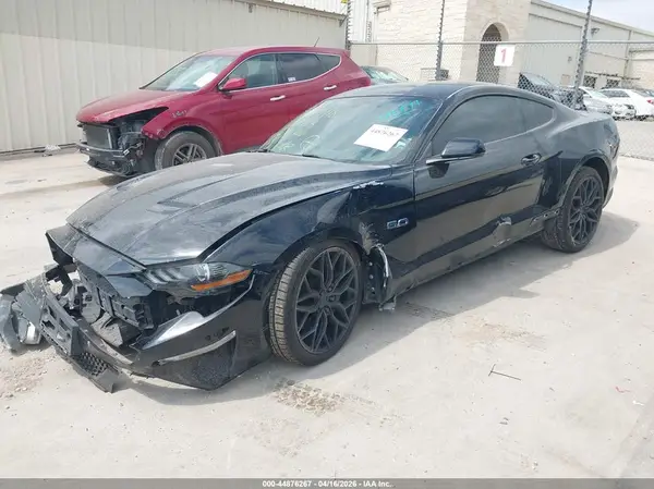 1FA6P8CF5L5137923 2020 FORD MUSTANG - Image 2