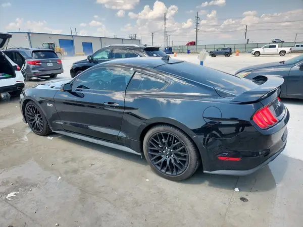 1FA6P8CF5M5132951 2021 FORD MUSTANG - Image 2