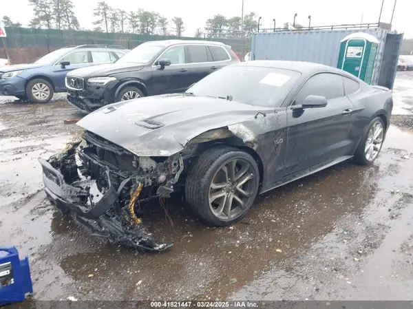 1FA6P8CF5M5138913 2021 FORD MUSTANG - Image 2