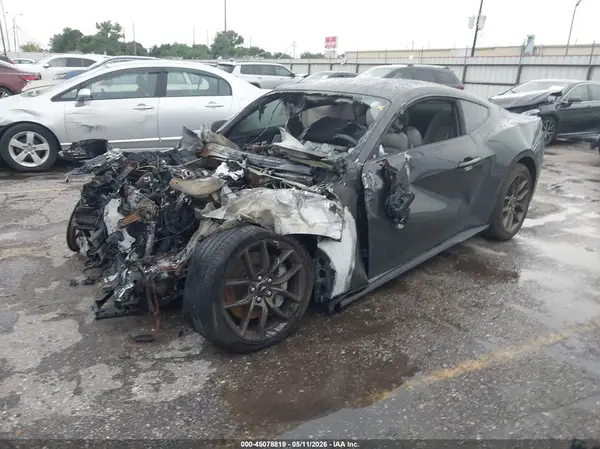 1FA6P8CF5R5422484 2024 FORD MUSTANG - Image 2