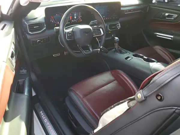 1FA6P8CF5R5434618 2024 FORD MUSTANG - Image 8