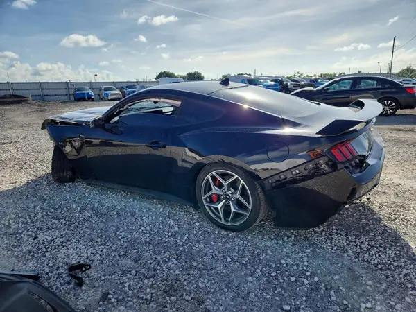 1FA6P8CF5R5436112 2024 FORD MUSTANG - Image 2
