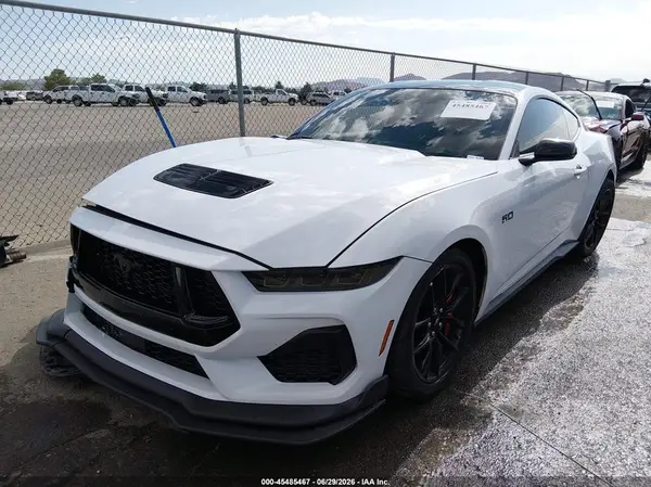 1FA6P8CF5S5412821 2025 FORD MUSTANG - Image 2