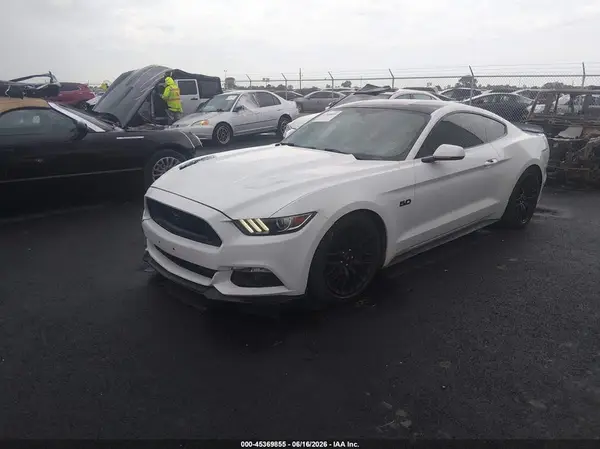 1FA6P8CF6G5268168 2016 FORD MUSTANG - Image 2